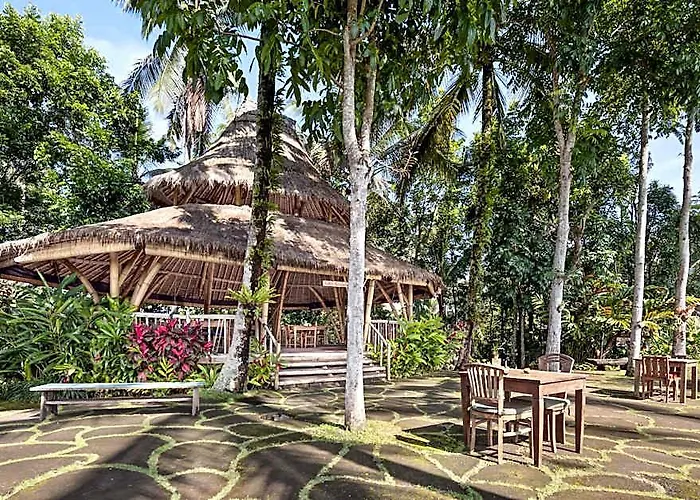 Asep Gumi Otel 4*